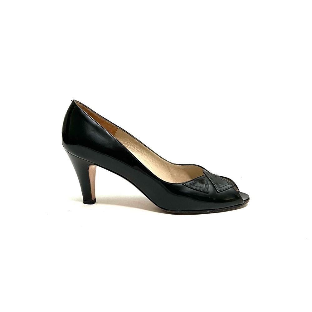 FERRAGAMO | Vintage 1990s balck patent leather peep toe embossed bow pumps